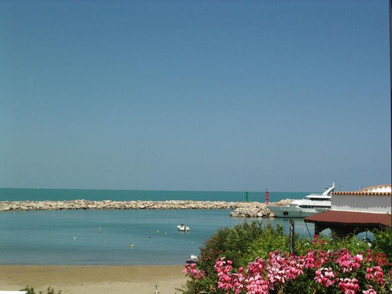 BLU MARINE CASA a 10mt dalla SPIAGGIA Peschici Esterno foto